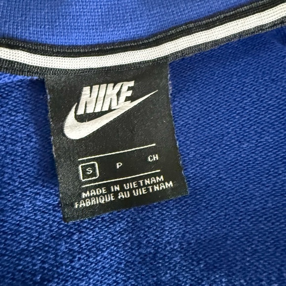 Nike Center Logo Crewneck Sweatshirt - Picture 3 of 4